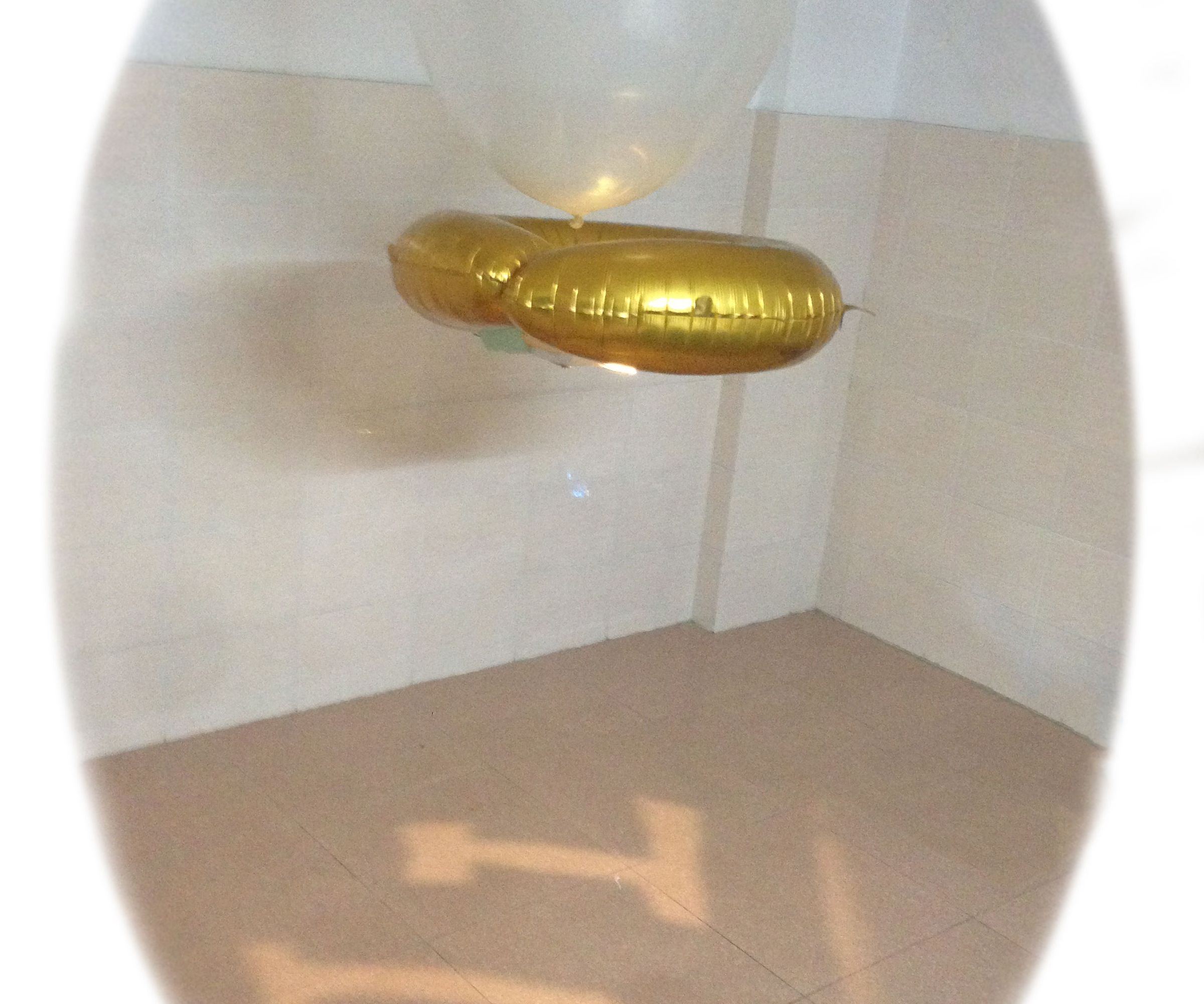 Projection-making Advertising Blimp. by AnTiProcrastination