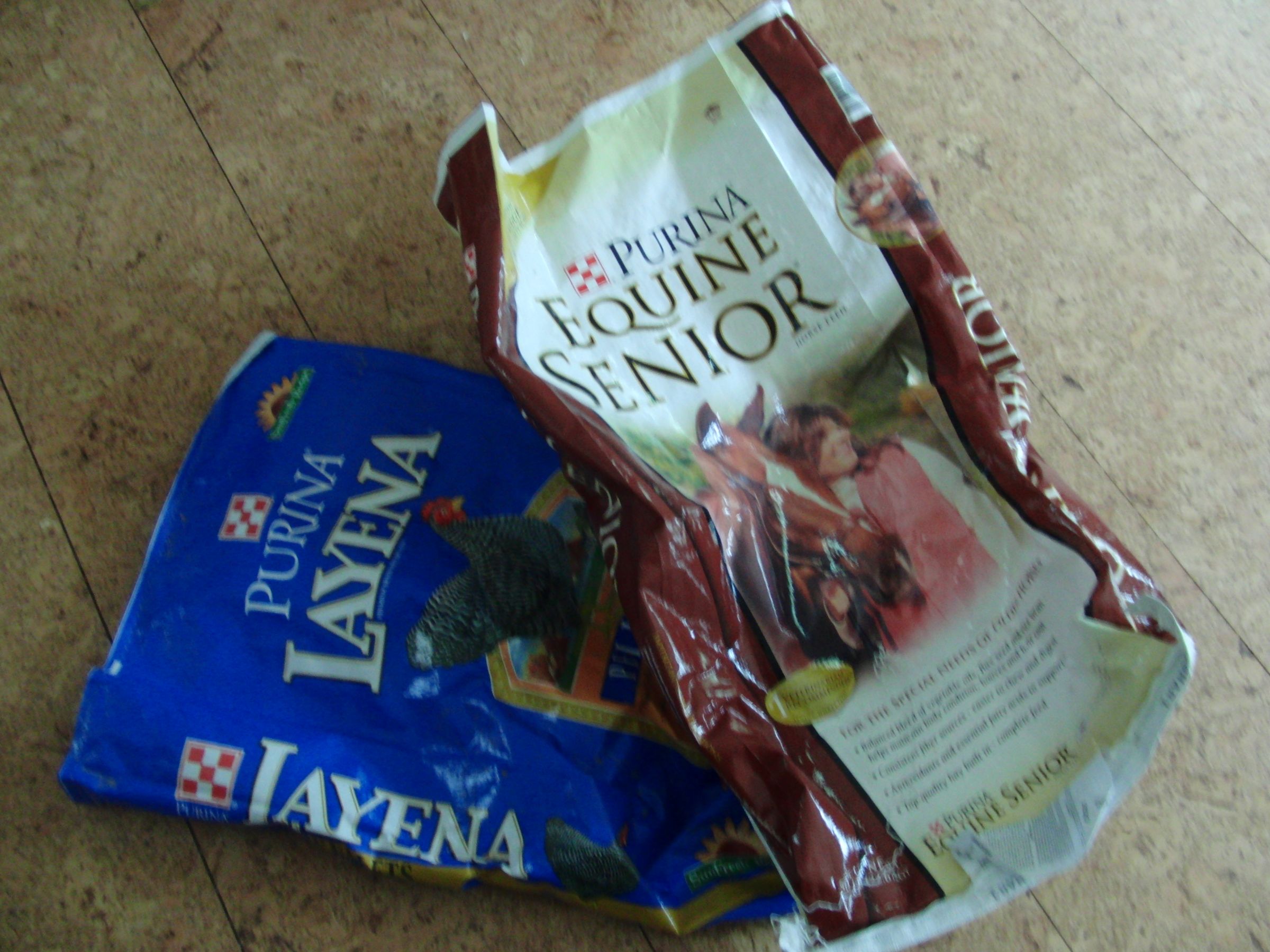 Fashioning a Planter Bag From Feed Bags