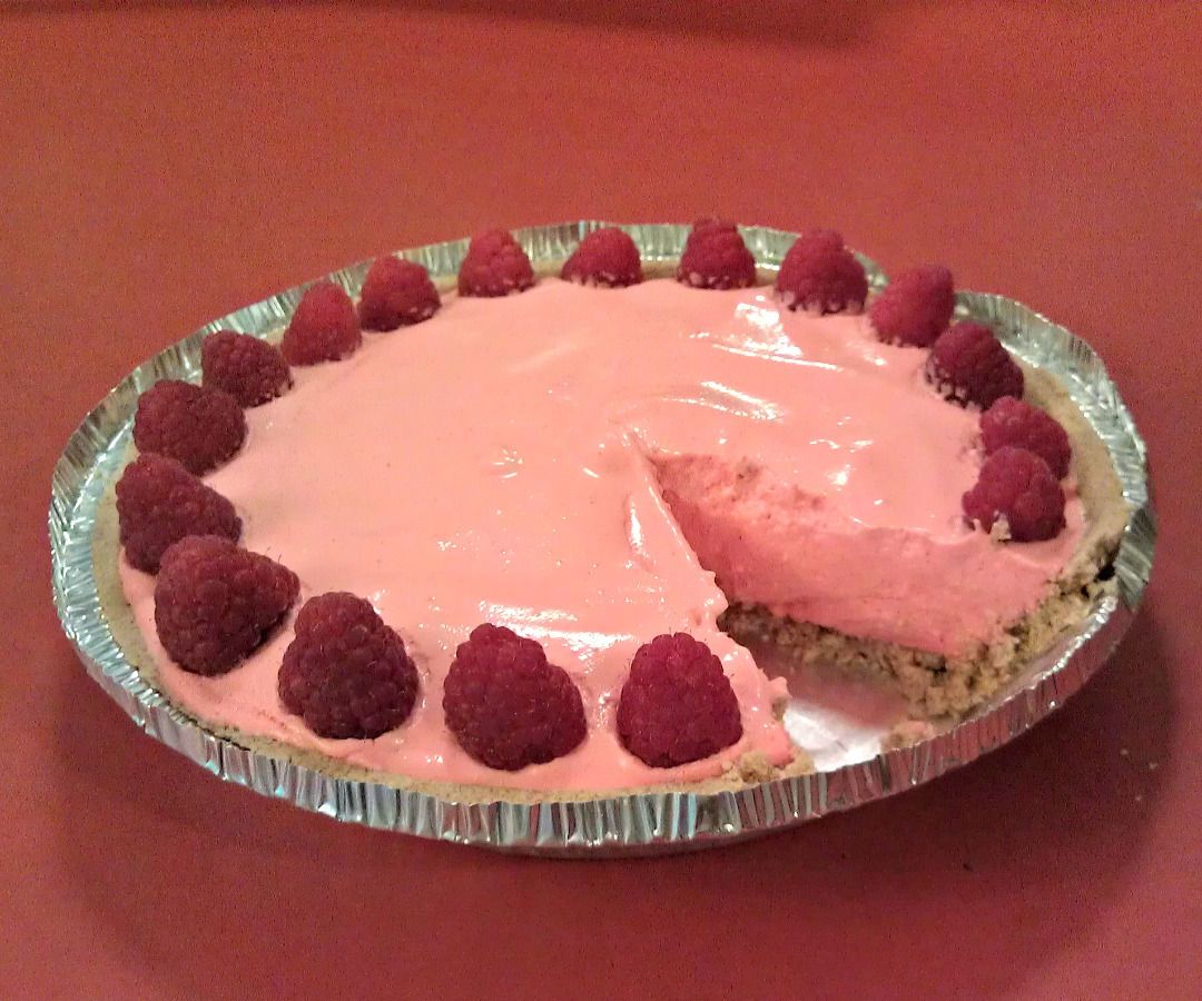 Raspberry Cream Pie, No-Bake!
