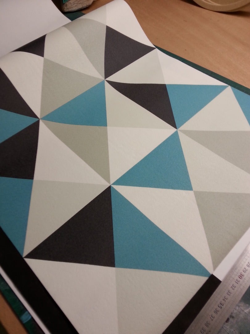 Decorate the Interior and Exterior of Cardboard