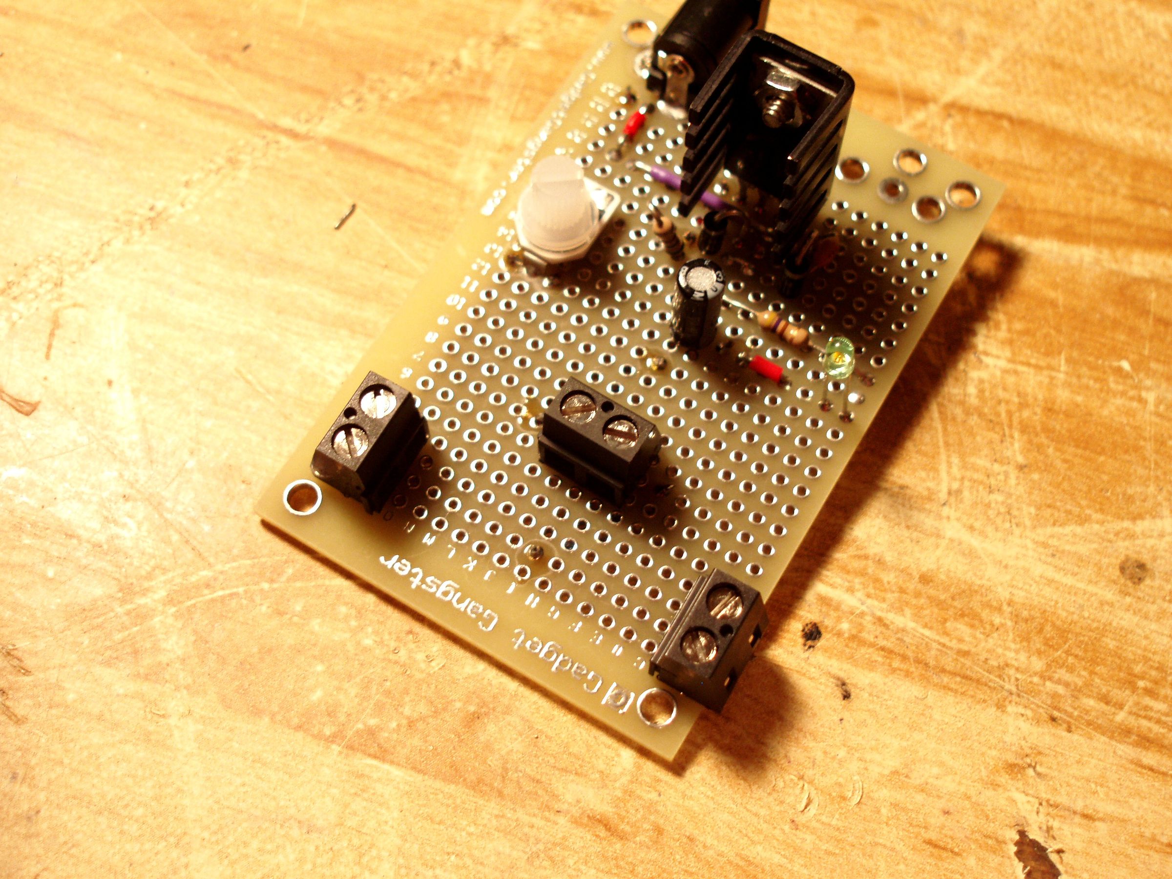 LM317T adjustable power supply