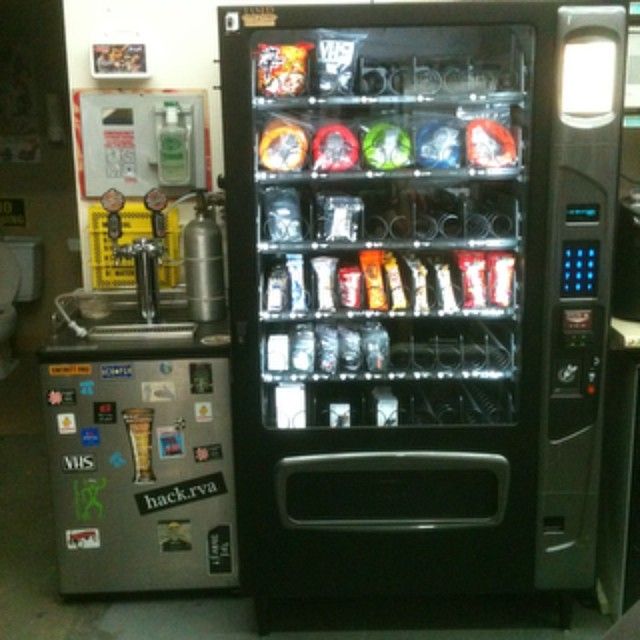 Talking to a Vending Machine MDB With Two Arduinos