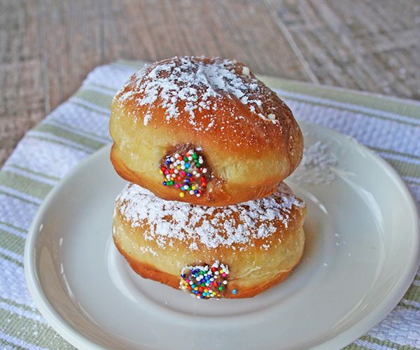 Chocolate Kreme Donuts Inspired by Dunkin' 5 Steps (with Pictures