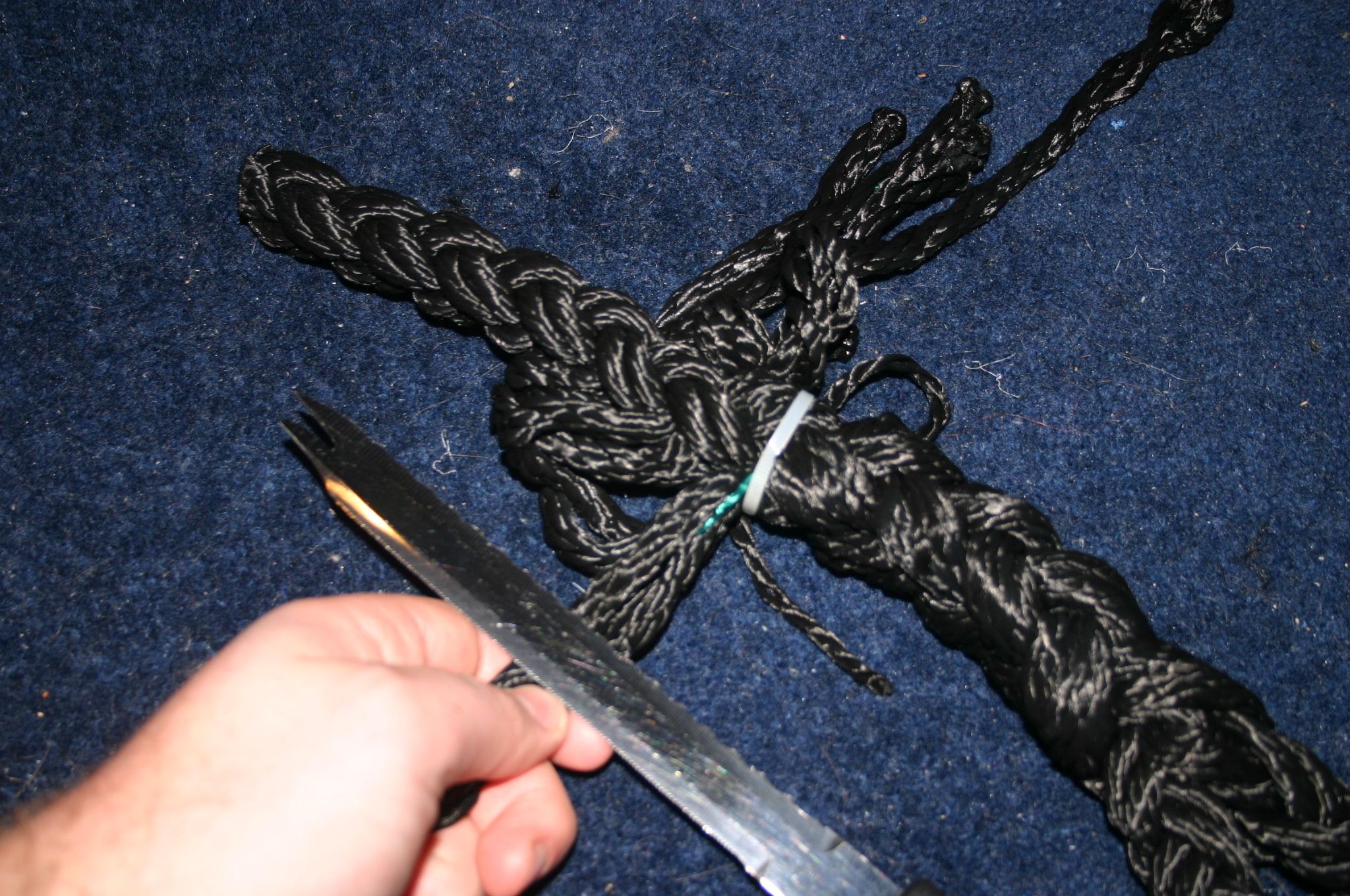 Making a Rope Handle for a Jugger Chain : 4 Steps - Instructables