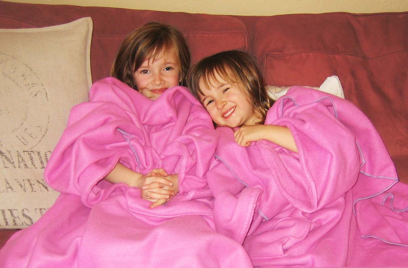 Kids Snuggie 7 Steps (with Pictures) Instructables