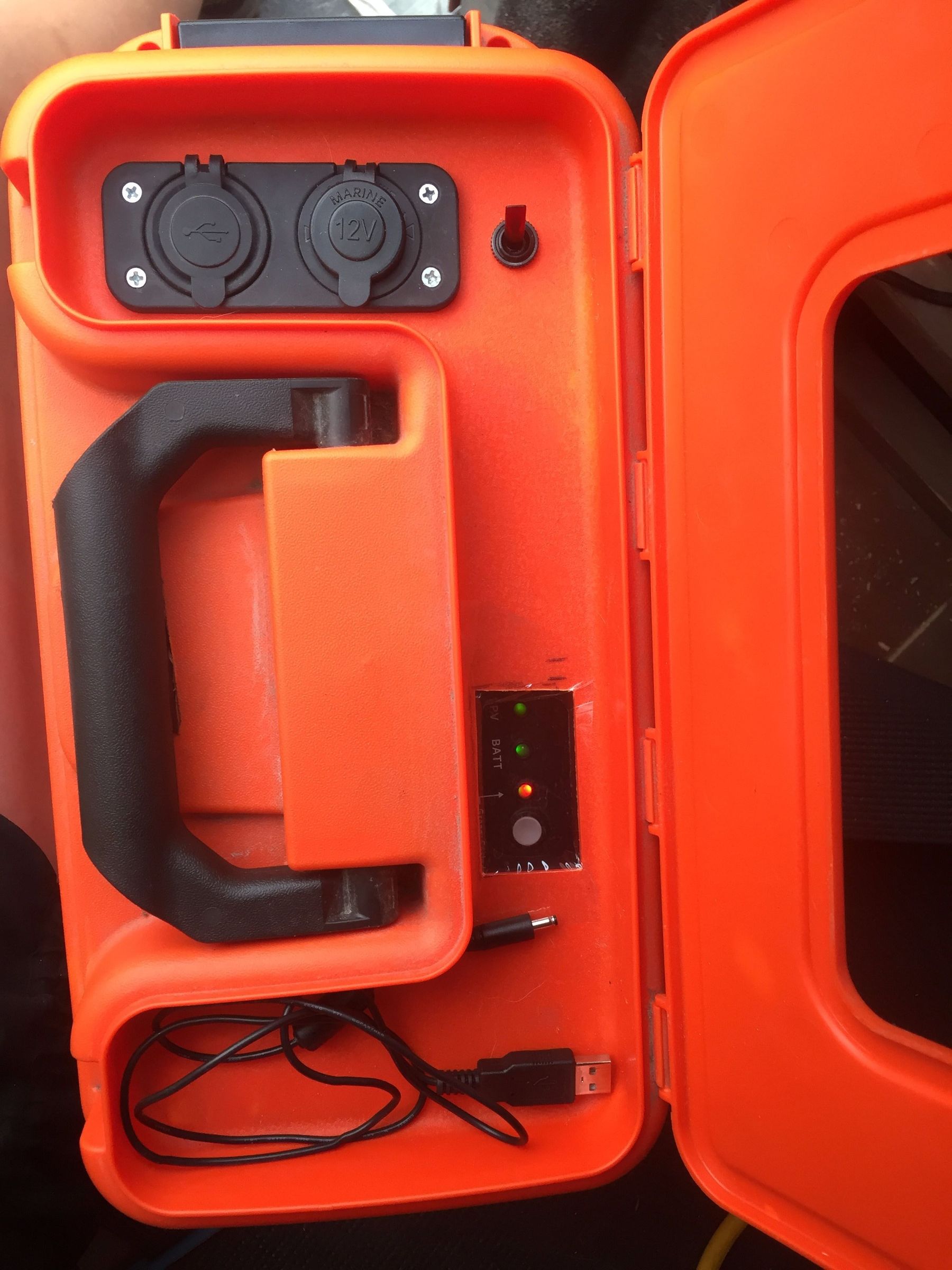 12V Battery Box (with Pictures) Instructables