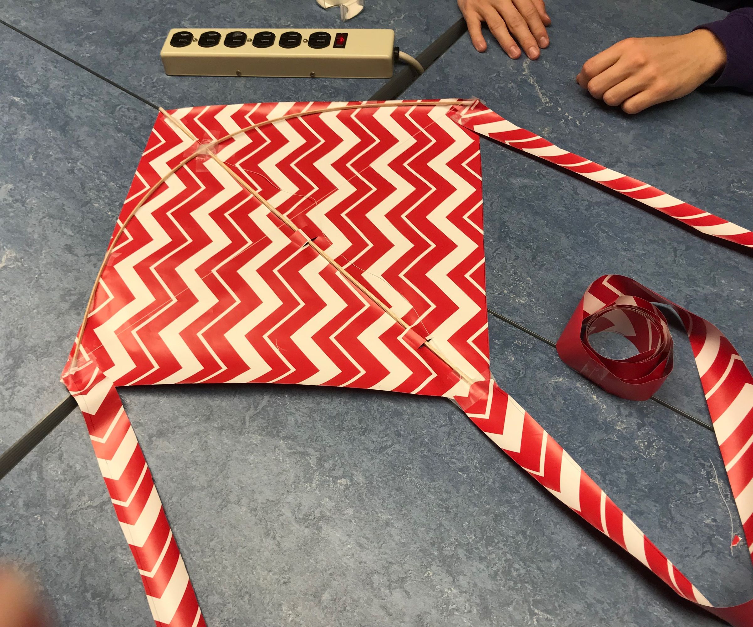 DIY Wrapping Paper Kite 