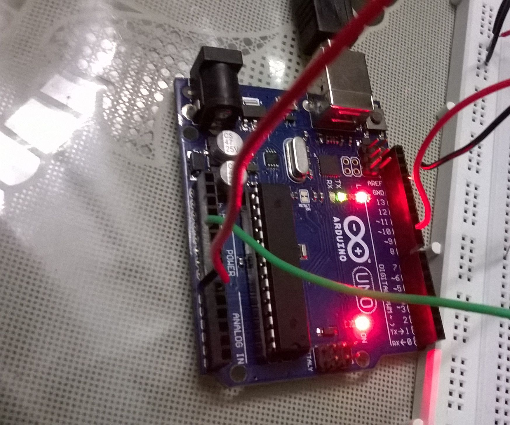Grab Alarm Using Arduino + LDR + Piezo Buzzer