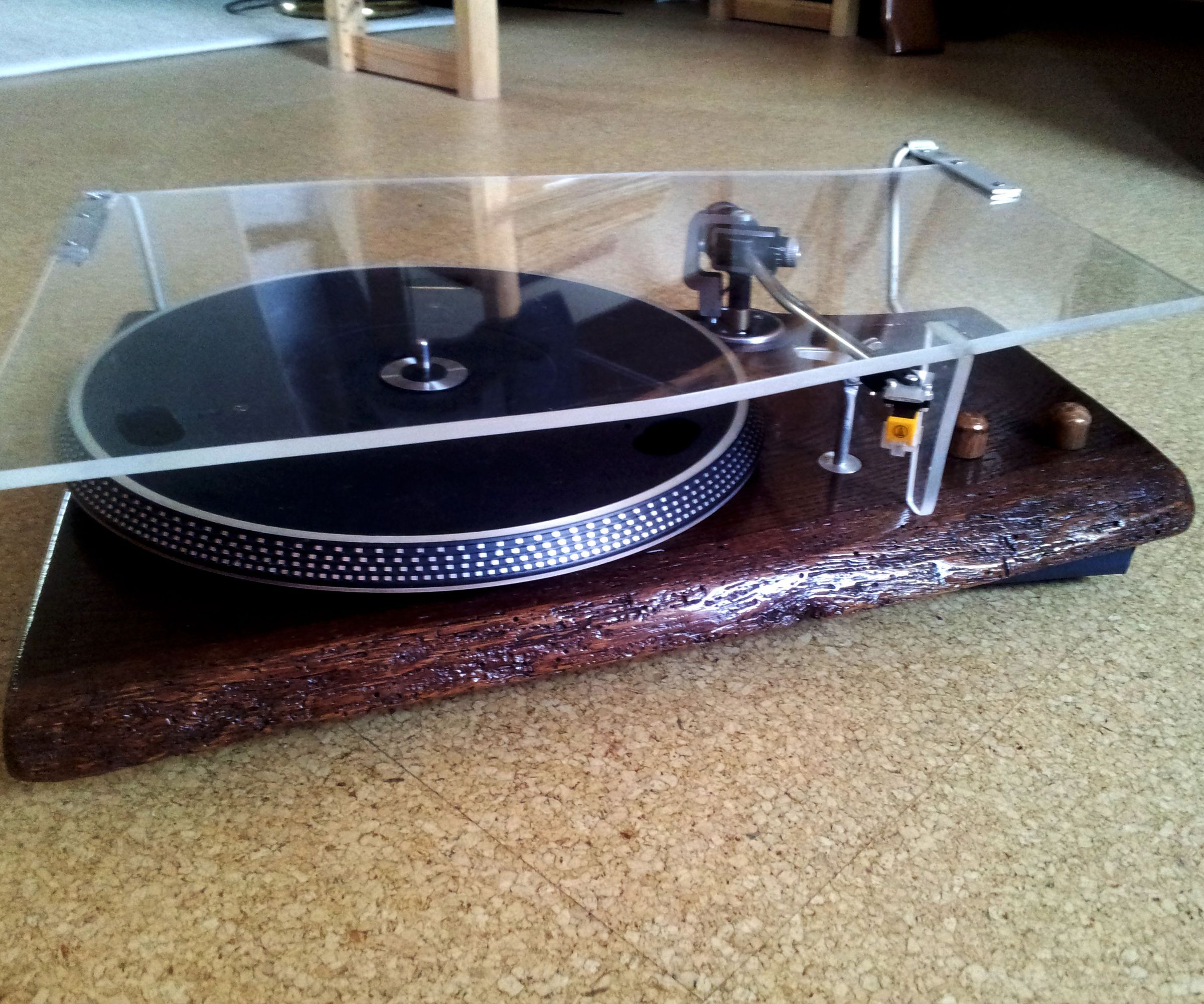 Turntable Made of 100y Old German Oak