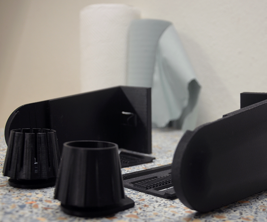HOLDER FOR PAPER TOWELS