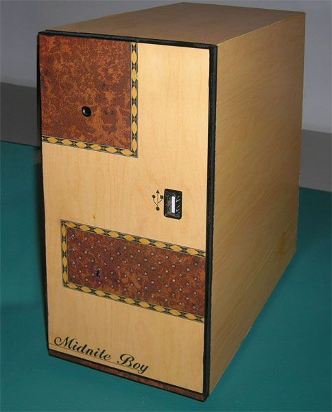 Multimedia PC / Low-Power File Server, Recycled