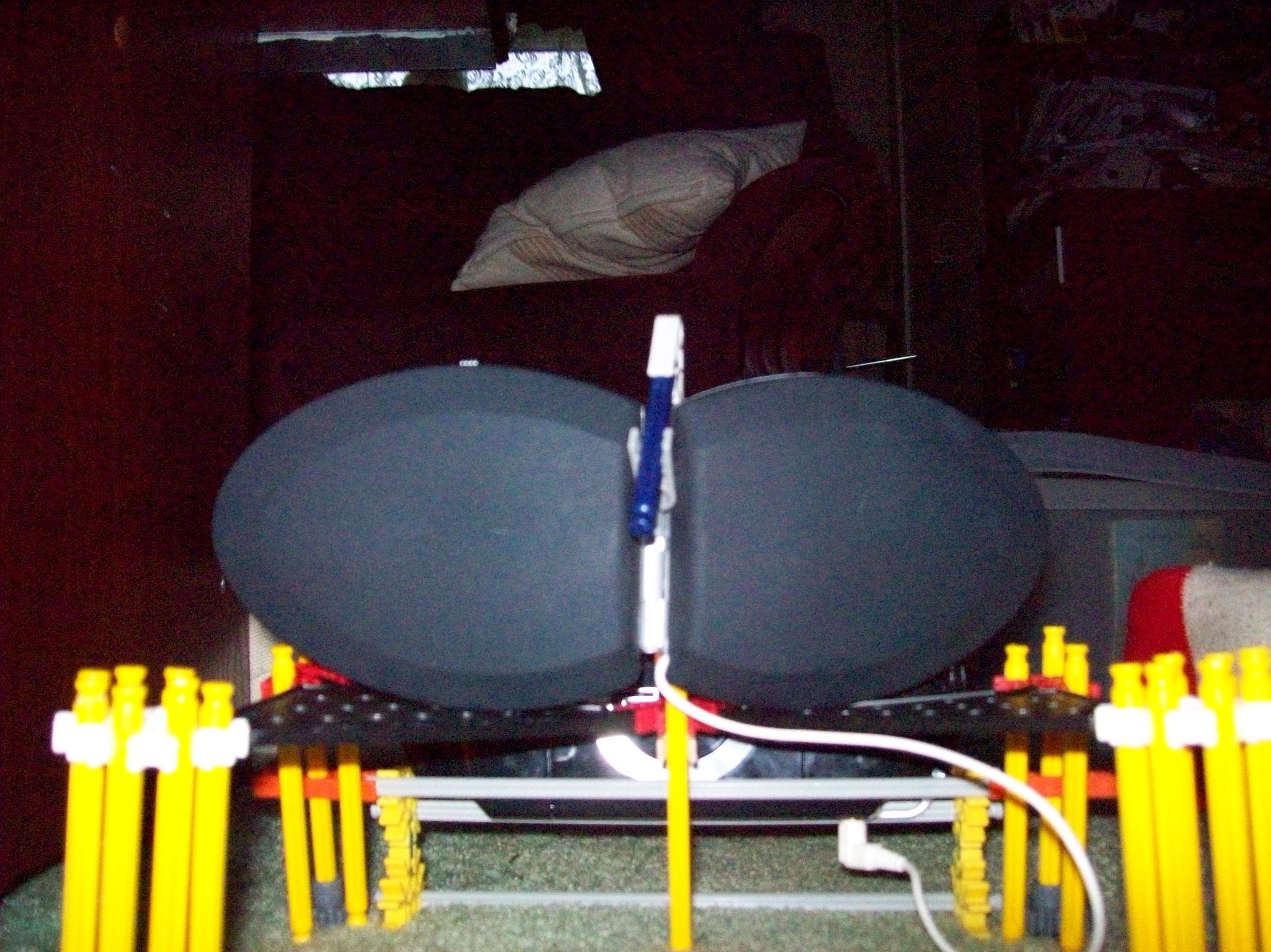 K'nex Psp Speaker Dock Instructables