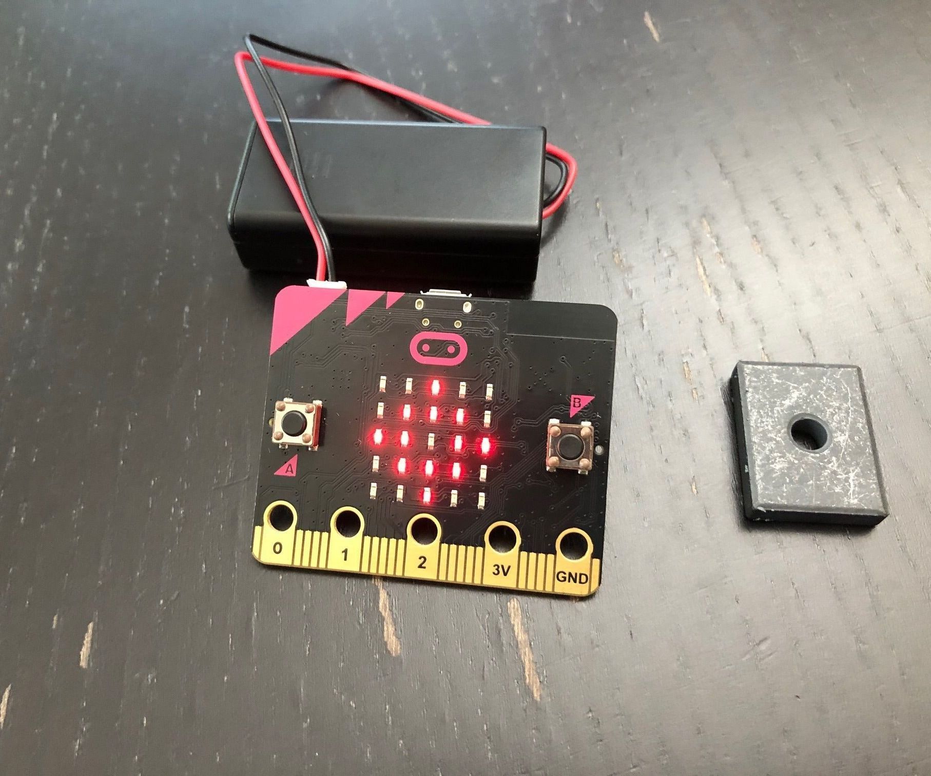 Microbit Magnet