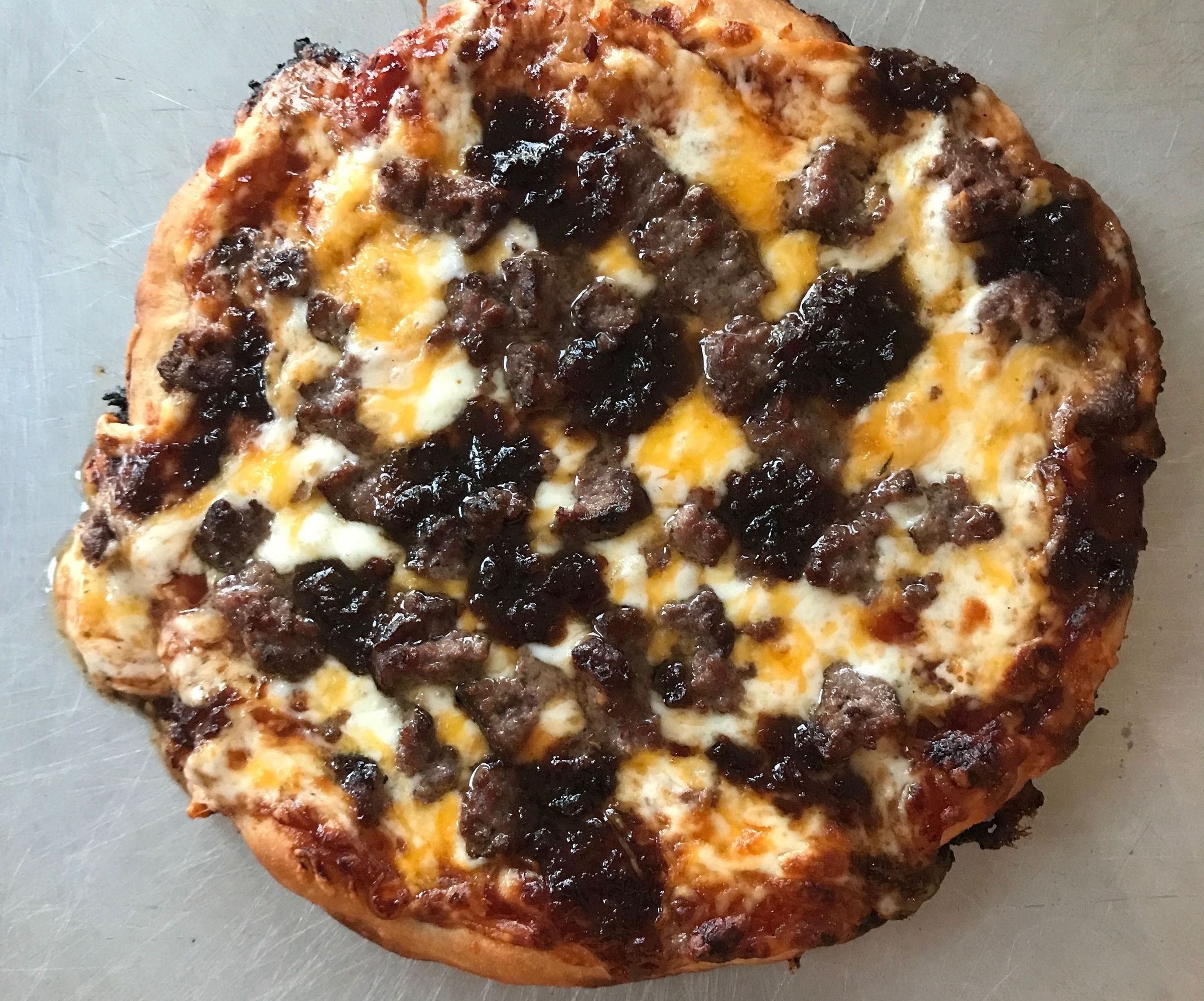 Bacon Cheeseburger Pizza