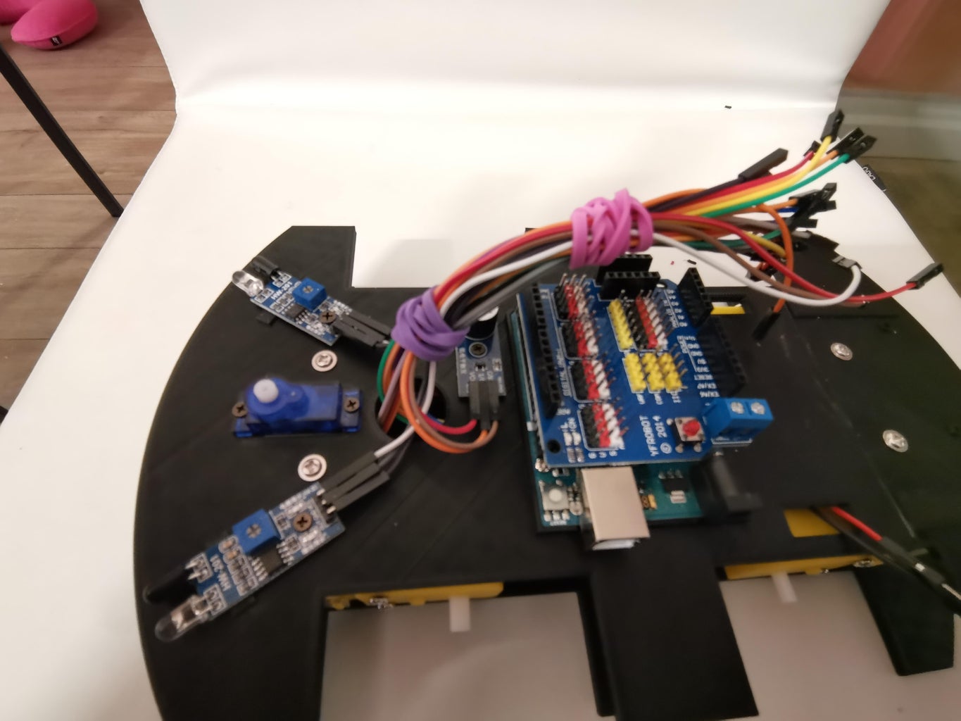 Arduino ESP32 All in One Robot (Obstacle Avoiding, Line Tracking ...