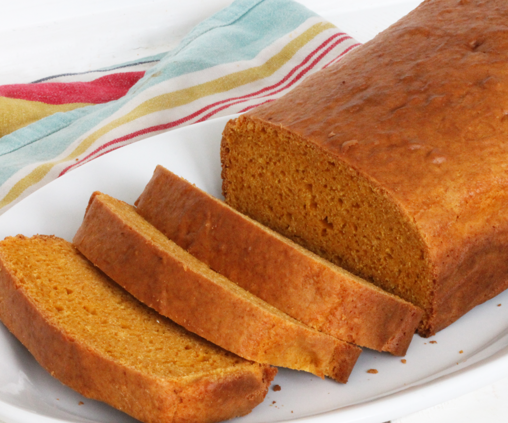 2-Ingredient Pumpkin Bread