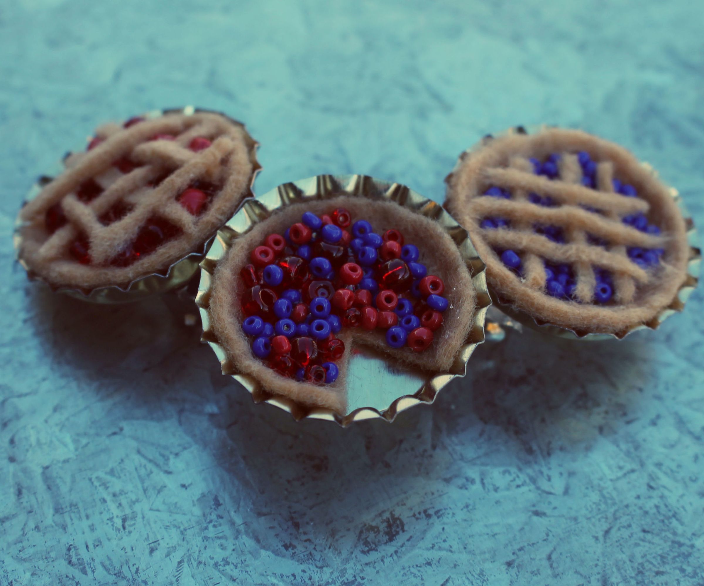 Tiny Felt Pies