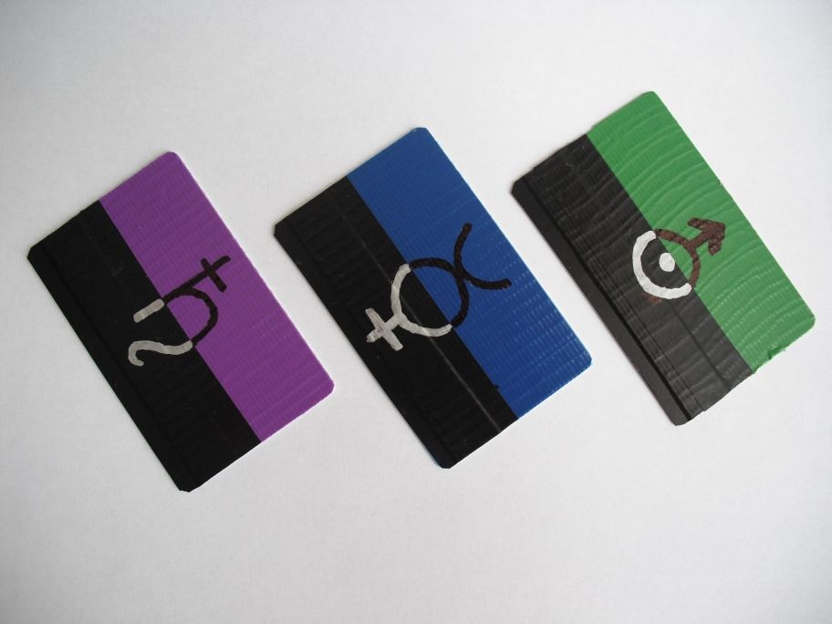 9 Hours 9 Persons 9 Doors Key Card Props