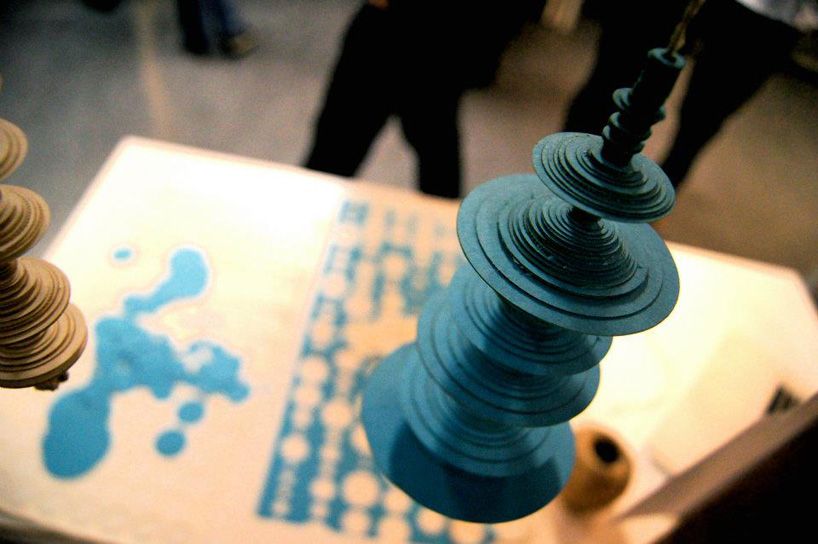 Paper Note ~ a Tangible Paper Waveform