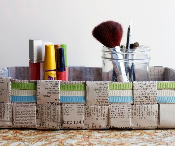 How to Make a Woven Newspaper Basket