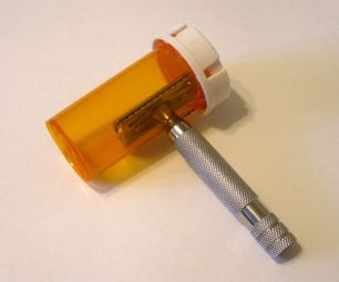 Child Resistant Safety Razor Case