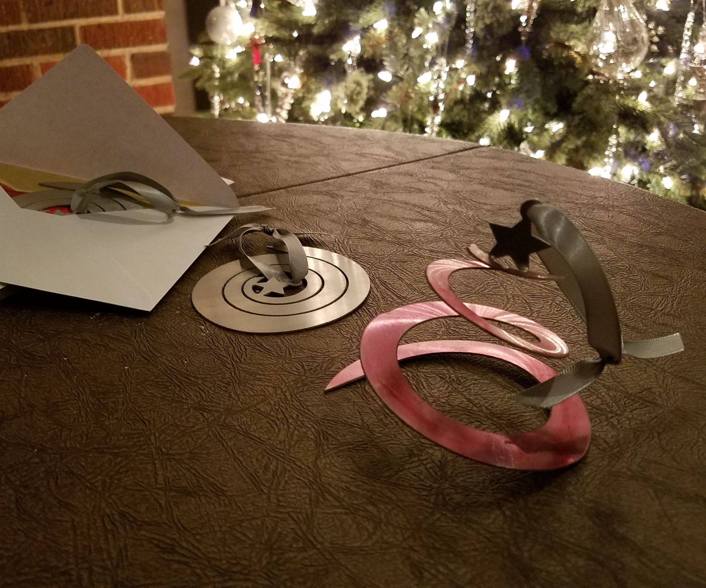 Flat-Pack Christmas Tree Ornaments