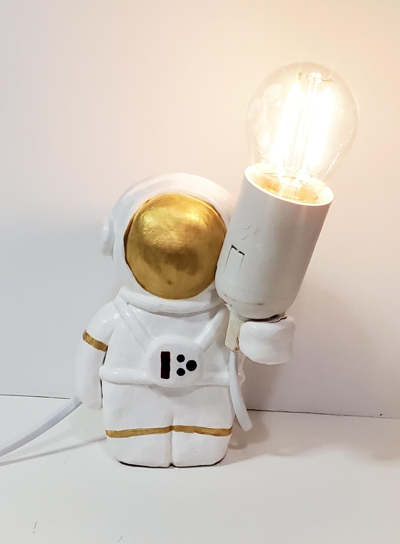 Handmade Space Man Table Lamp 5 Steps (with Pictures) Instructables