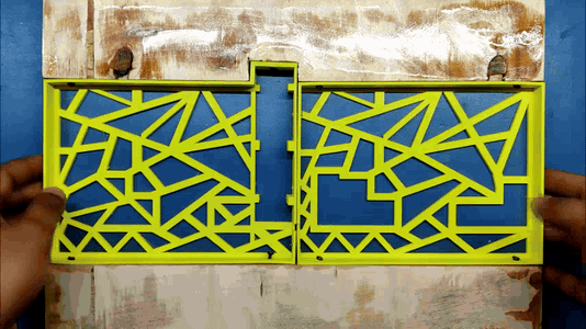 Side Panel Assembly (Motherboard Mesh Side)