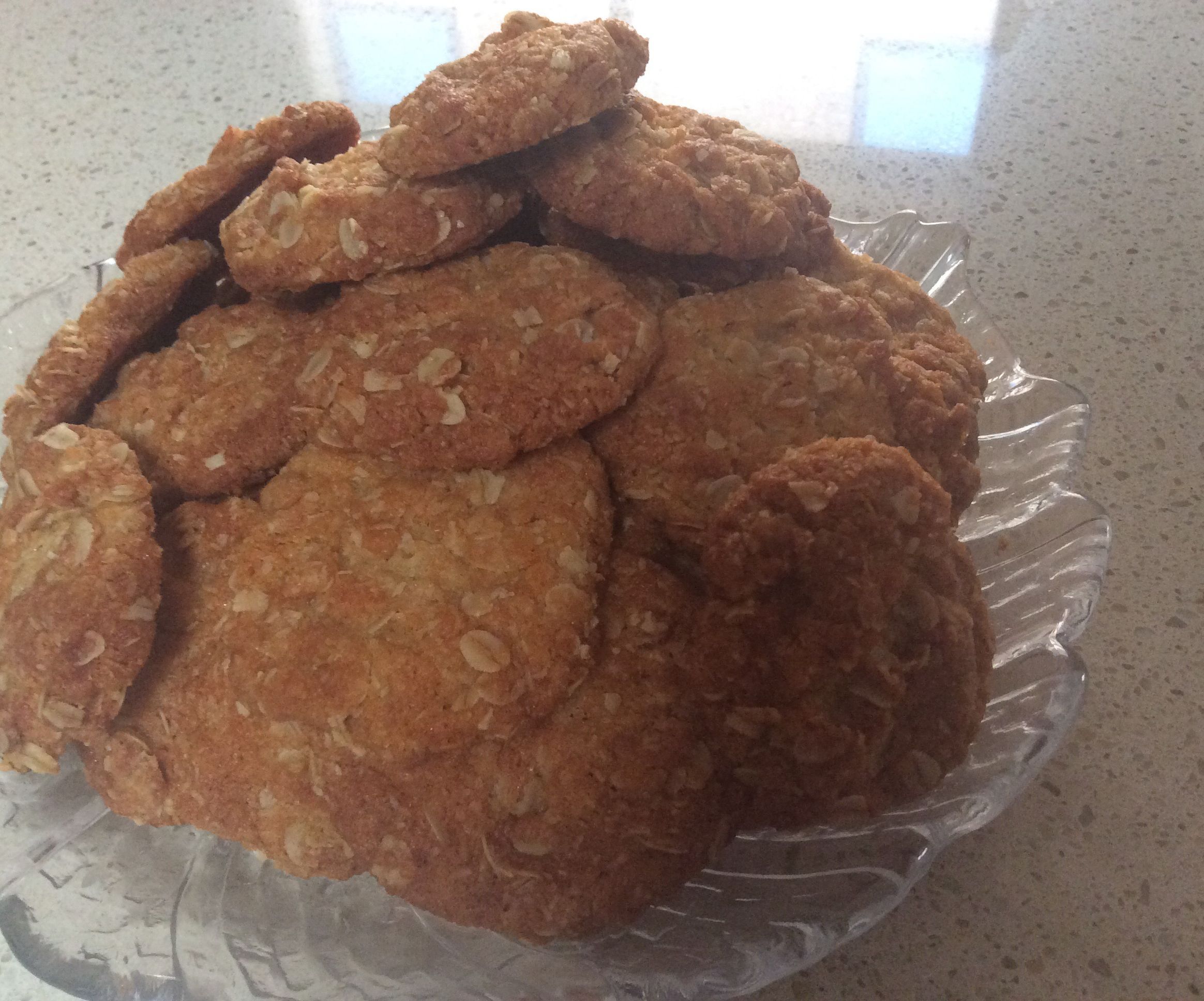Traditional Chewy ANZAC biscuits 