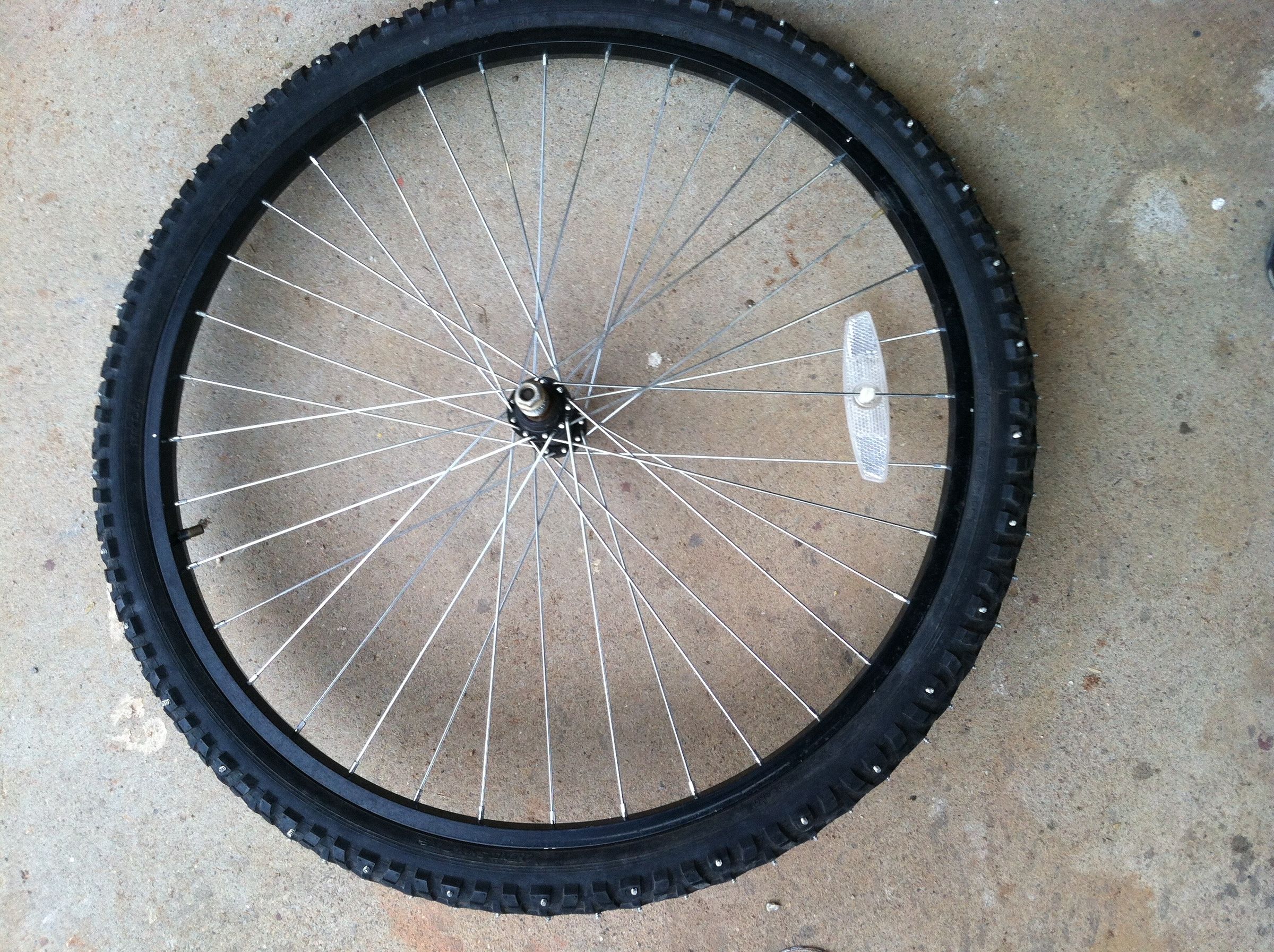 Studded Bike Tire for Ice