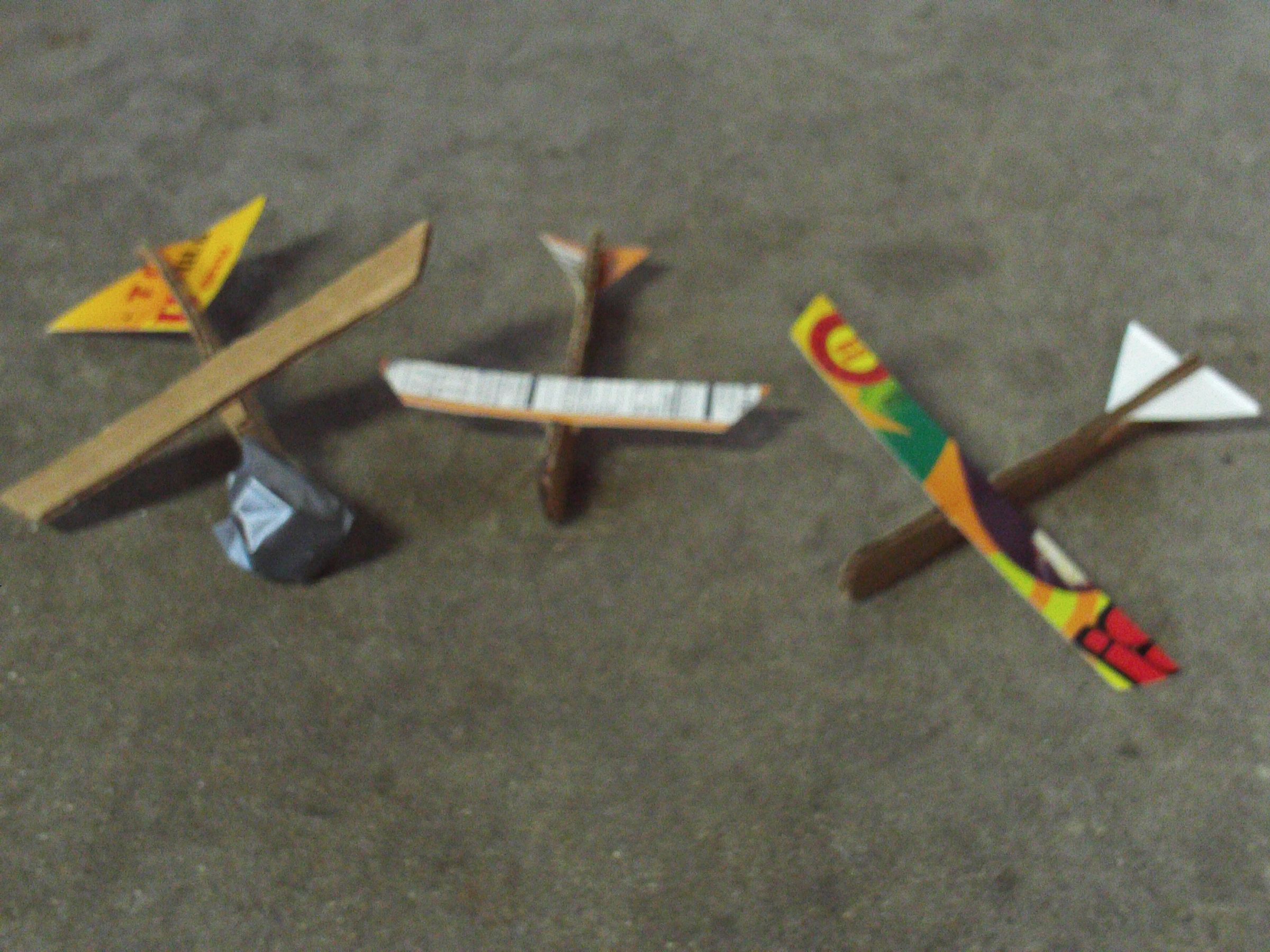 Card Board Gliders