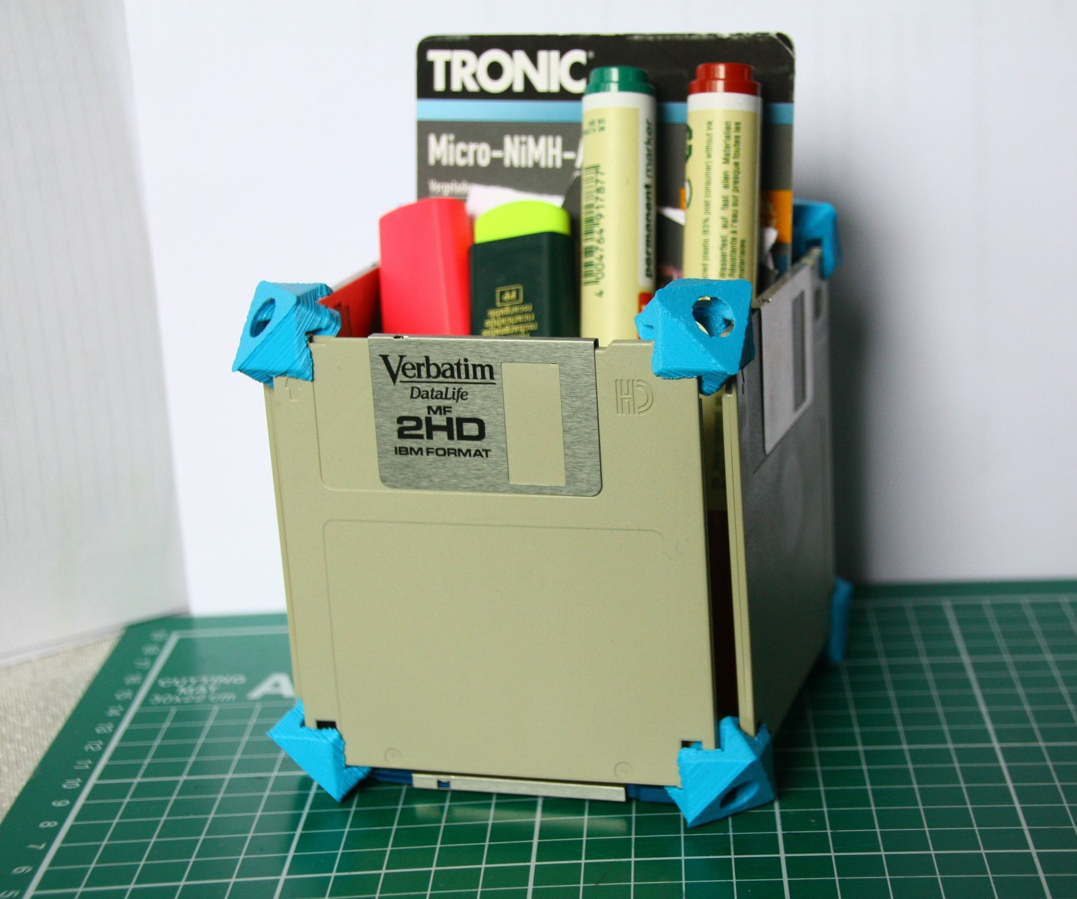 Floppy Disk Storage Case Instructables