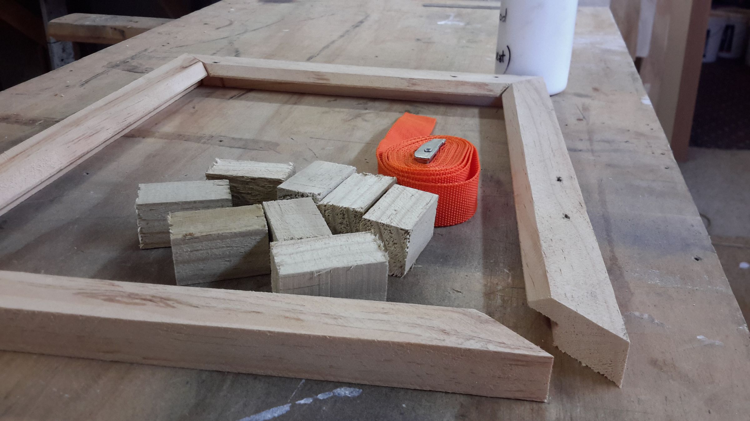 Picture frame clamp
