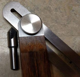 Blade Holder