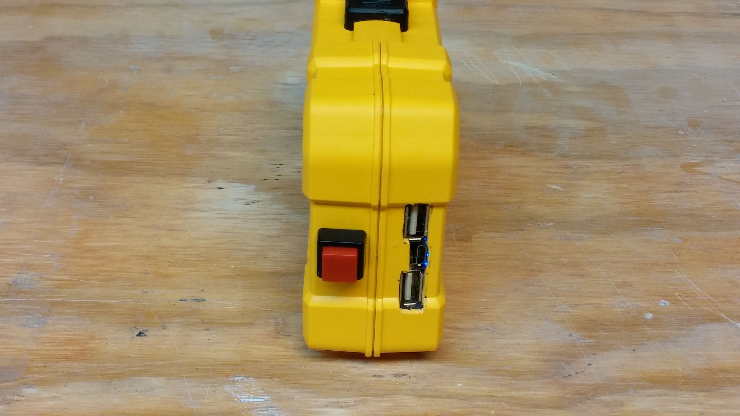Dewalt Power Bank 7 Steps With Pictures Instructables