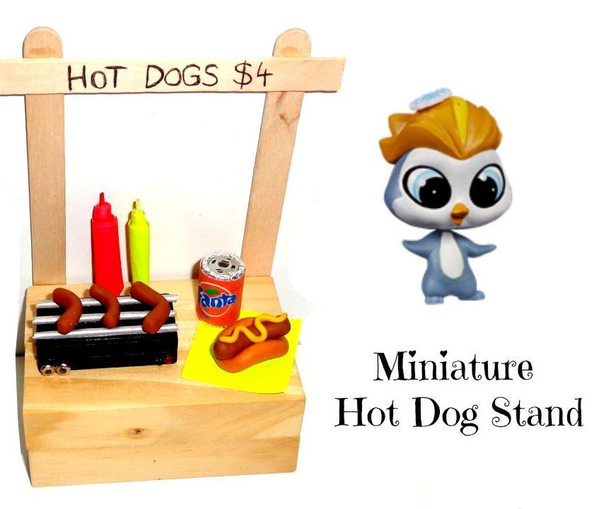 Miniature Hot Dog Stand (Craft)