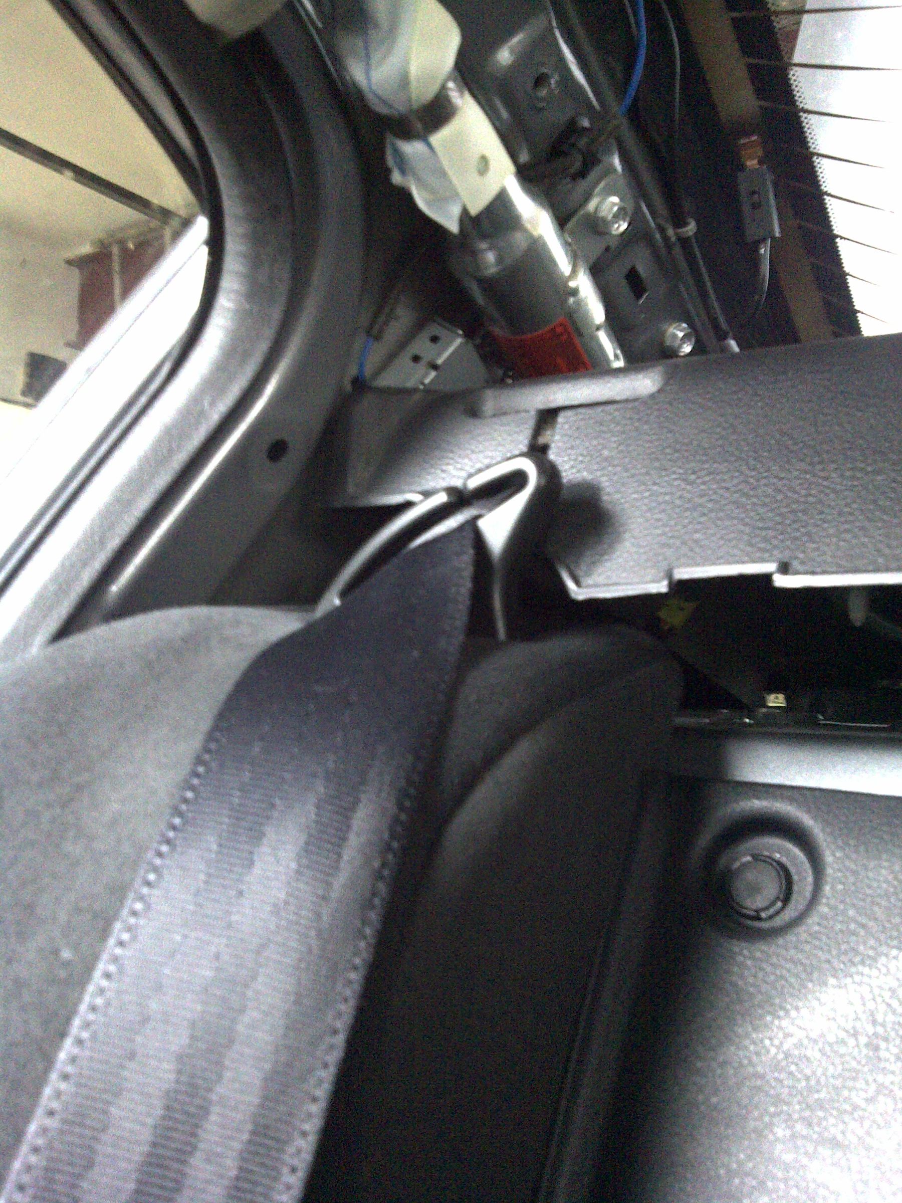 Replace Rear Nissan Altima Speakers 7 Steps Instructables