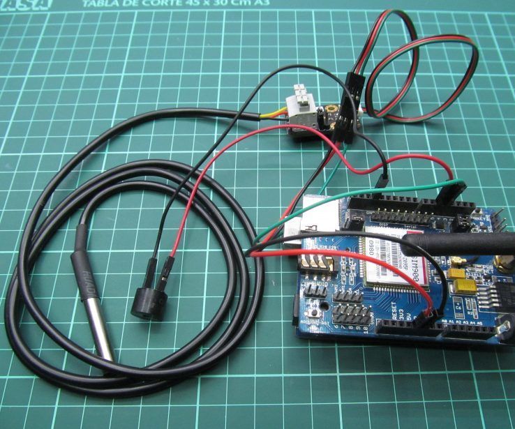 Como Hacer Un Sistema De Temperatura Con Sensor DS18B20 Con Llamador Telefónico Y Alarma
