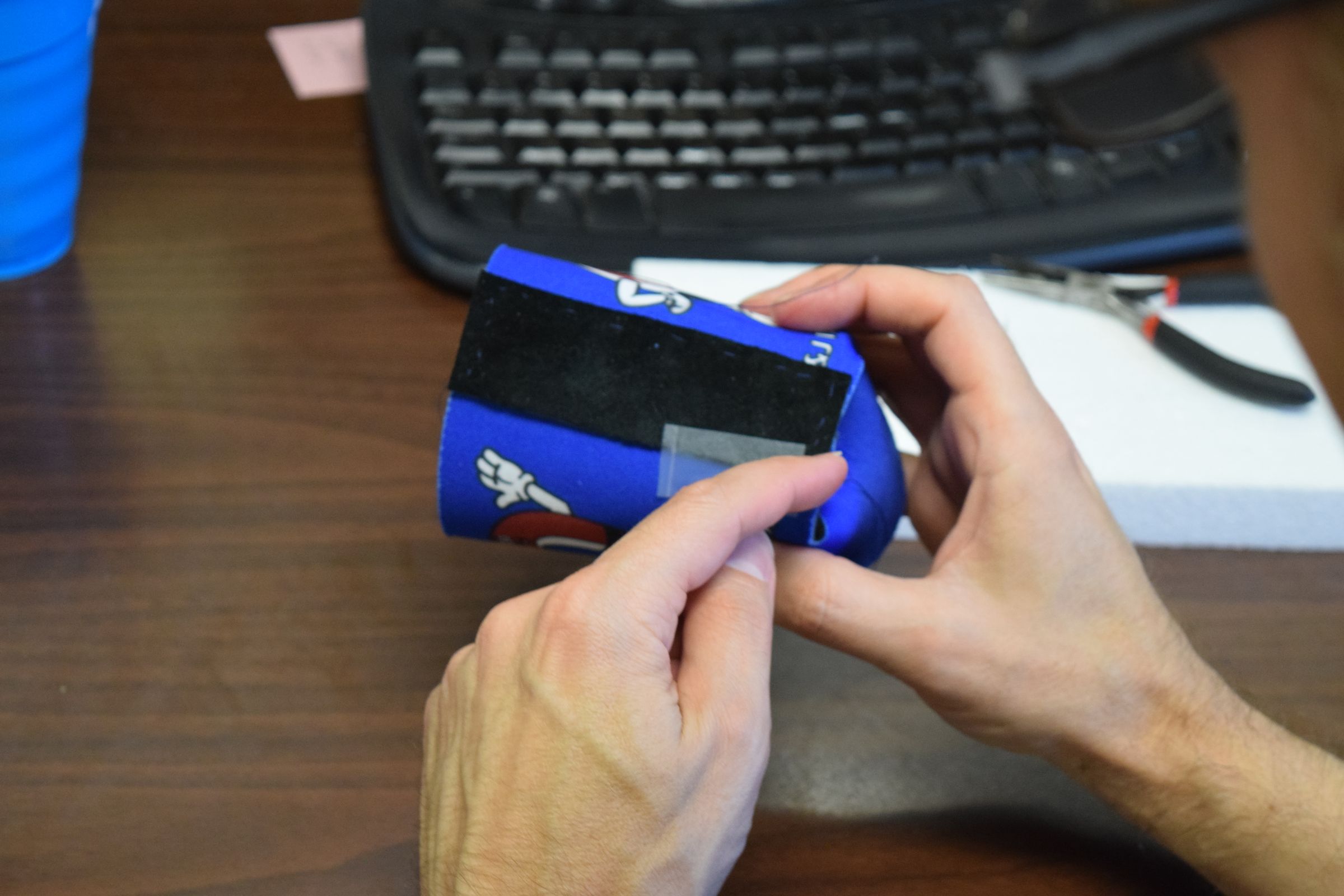 Koozie 4 Steps (with Pictures) Instructables