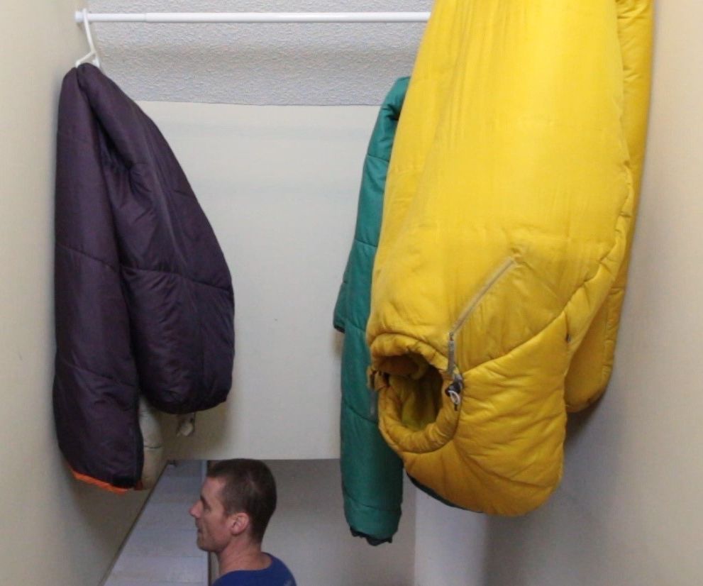 Stairway Overhead Shower Rod Sleeping Bag Storage 5 Steps (with