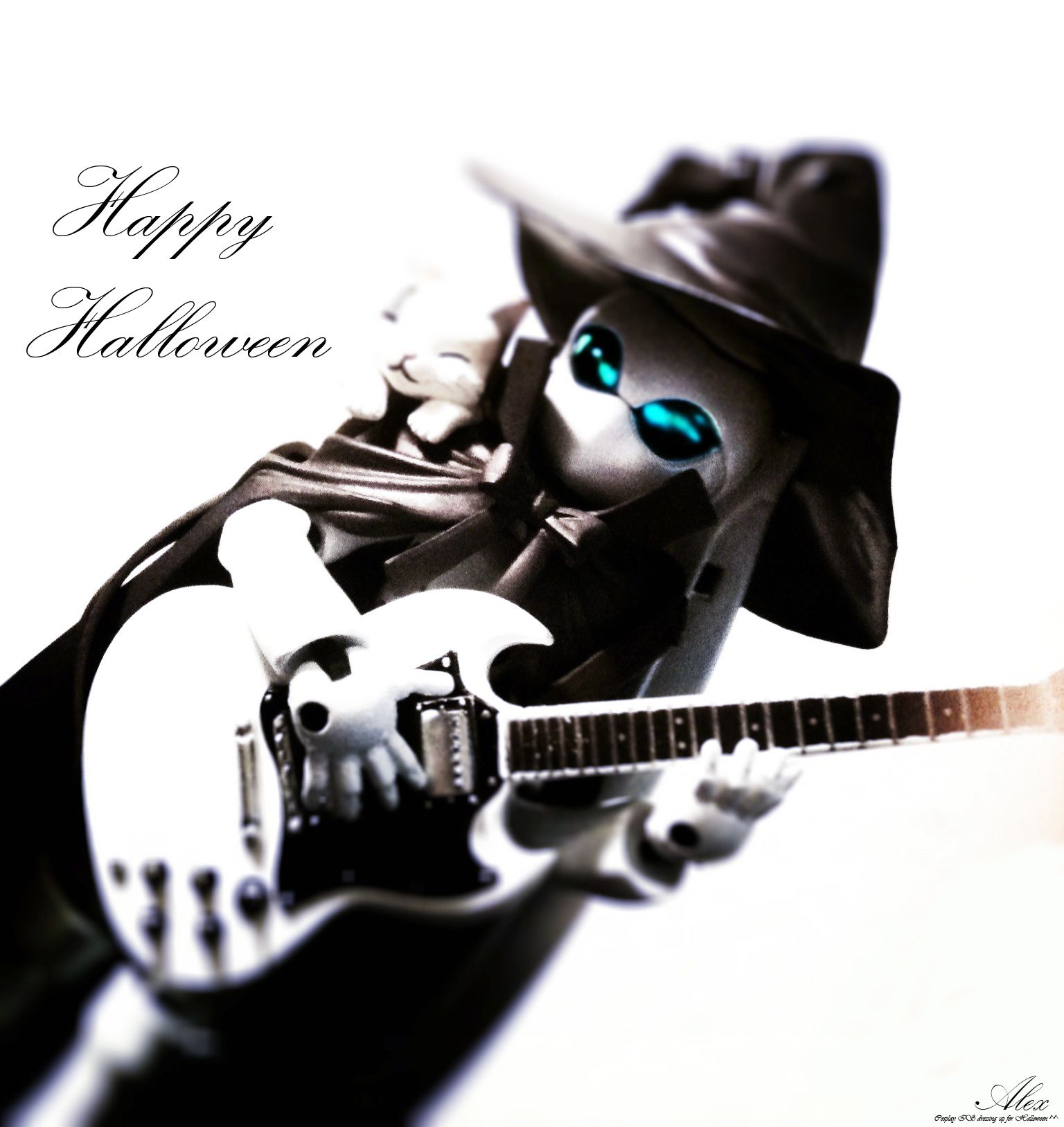 Put Your Halloween Pics in the Comments!!!