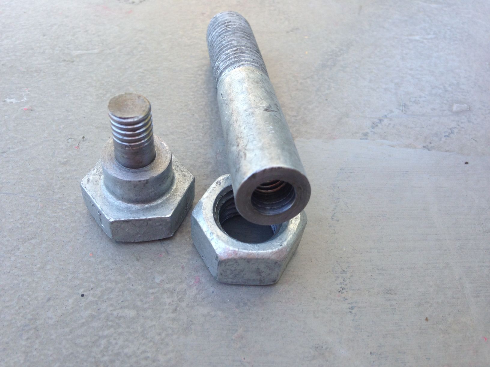 Geocache Bolt Cache
