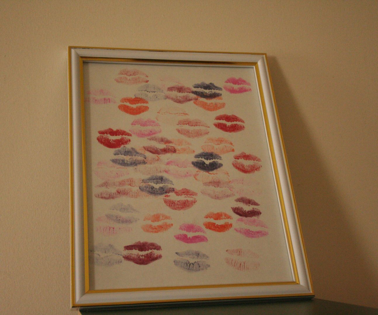 Kisses Wall Art