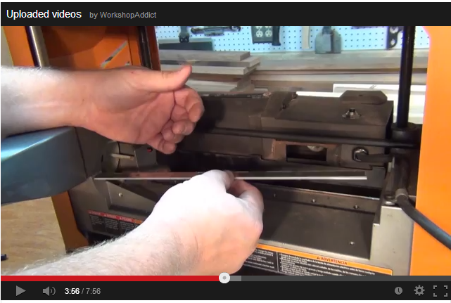 Changing Blades on a Thickness Planer (woodworking)