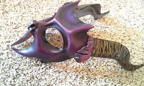 Basic Leather Half Mask Tutorial : 9 Steps - Instructables