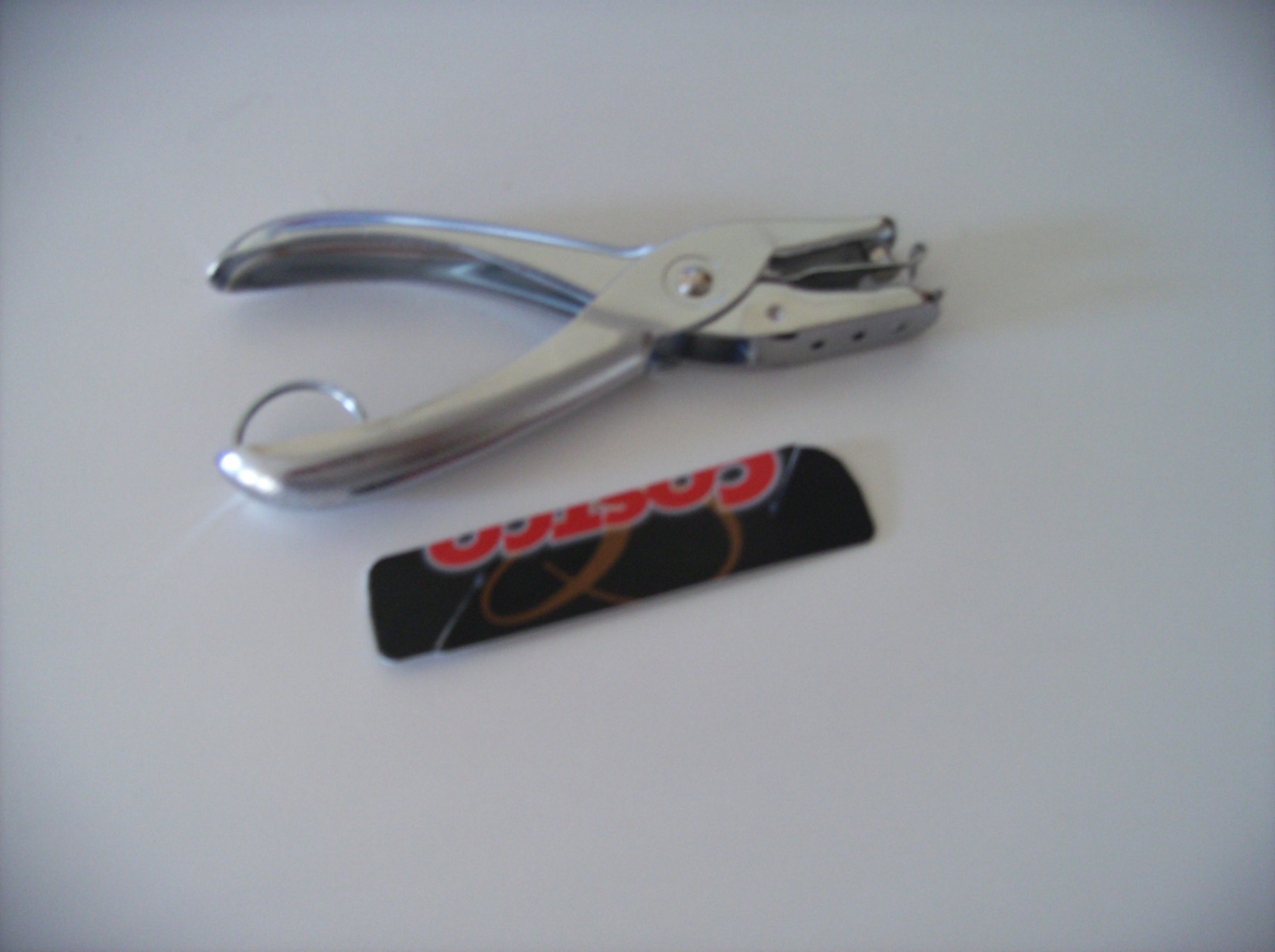 Earbud Cord Wrapper Improvement 4 Steps Instructables