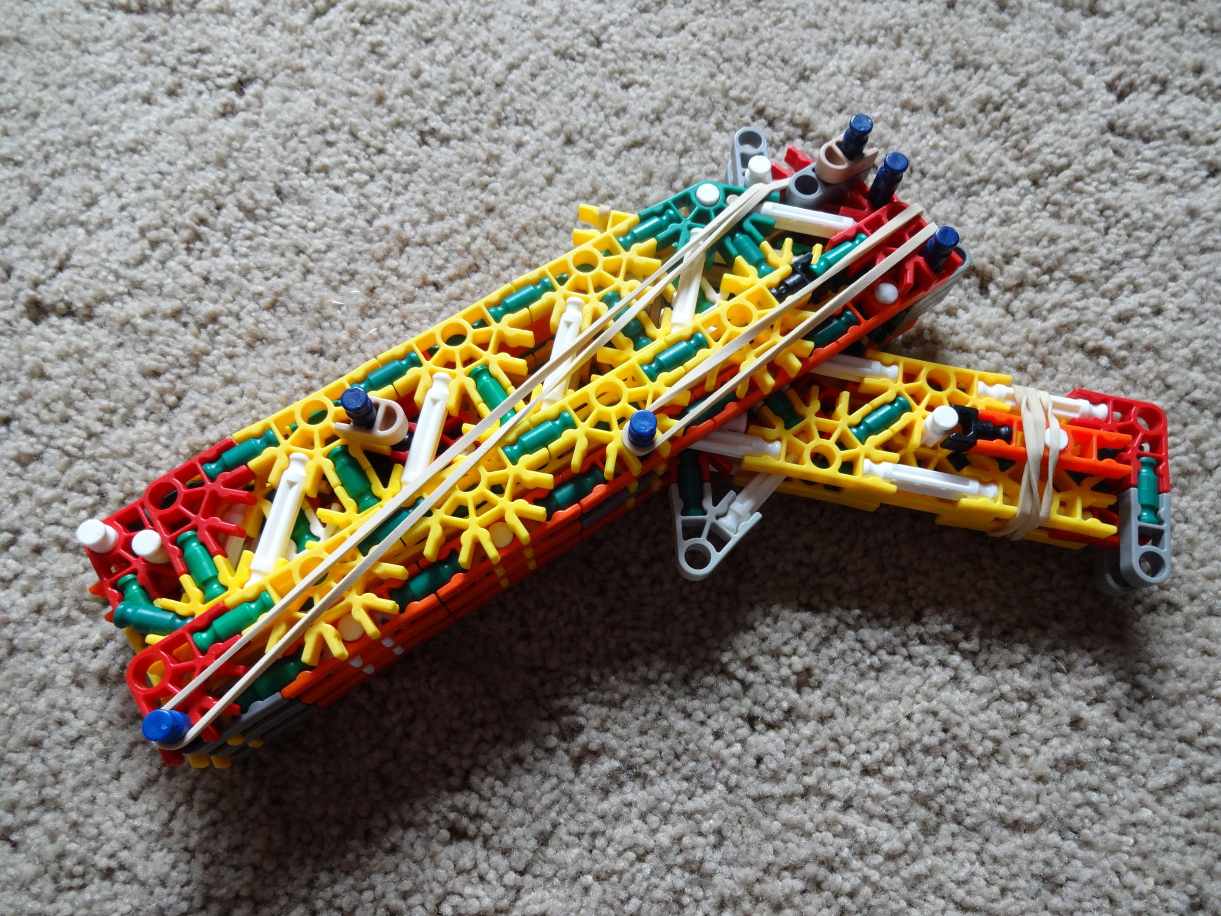 Review: Blue Mullet's K'NEX Semi Auto Blowback Pistol