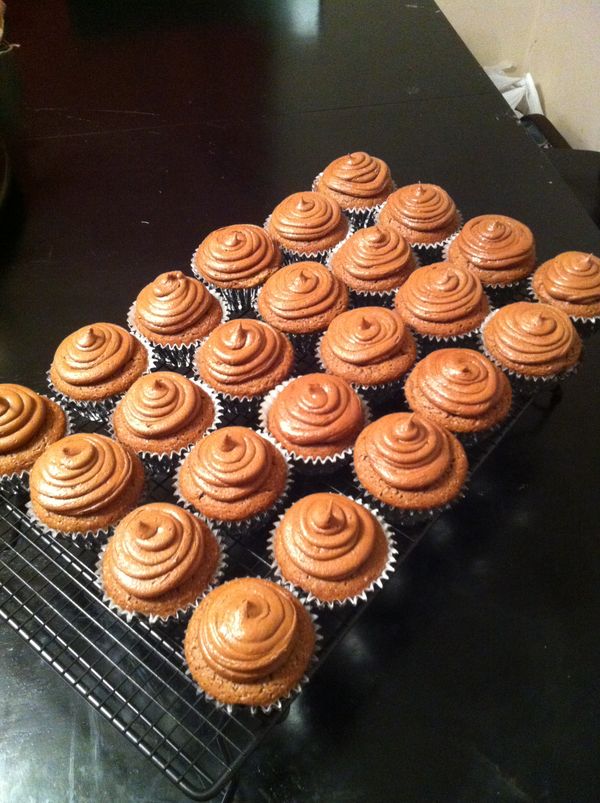 Chocolate Peanut Butter Cupcake