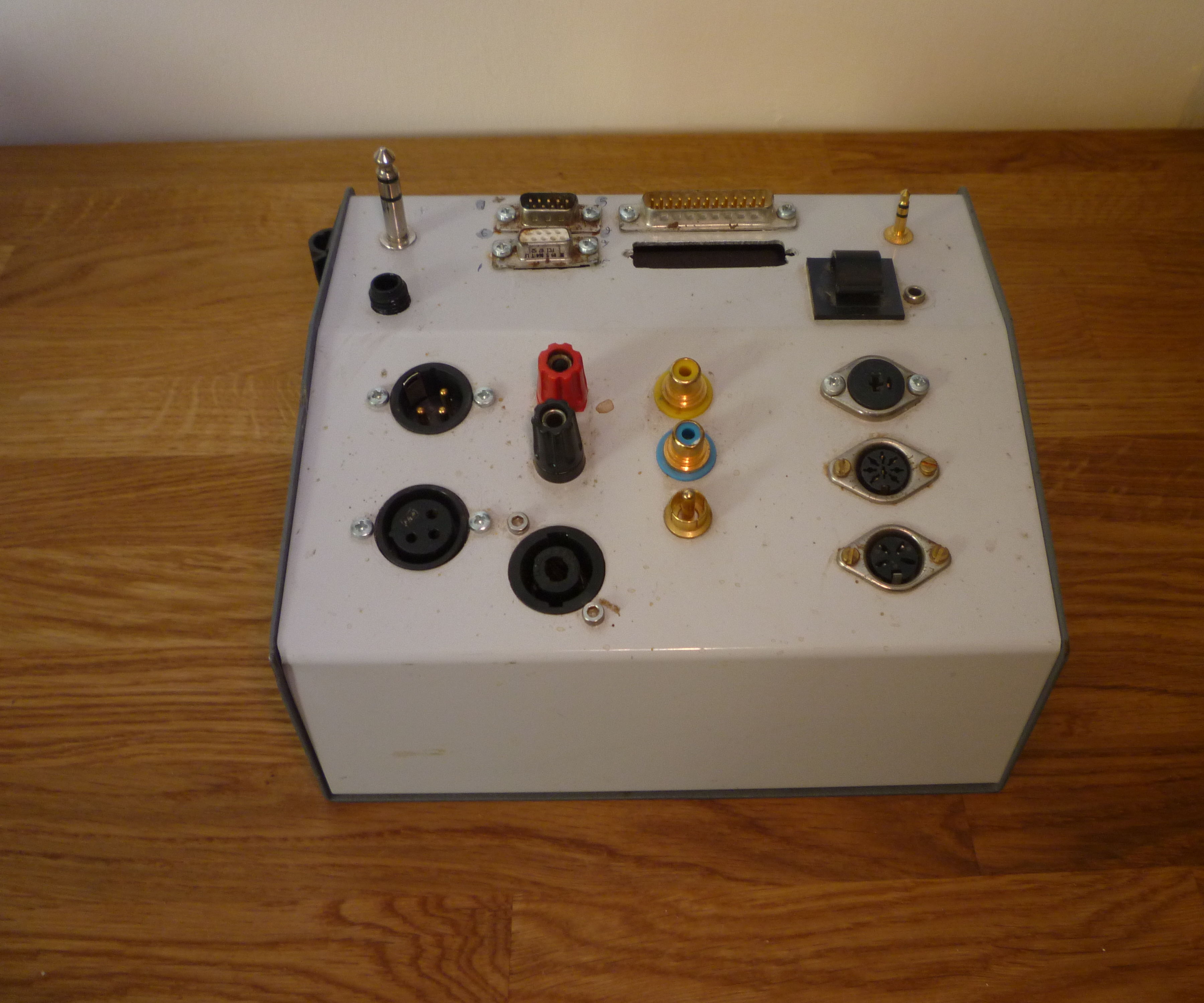 Soldering Fiddly Plugs & Sockets