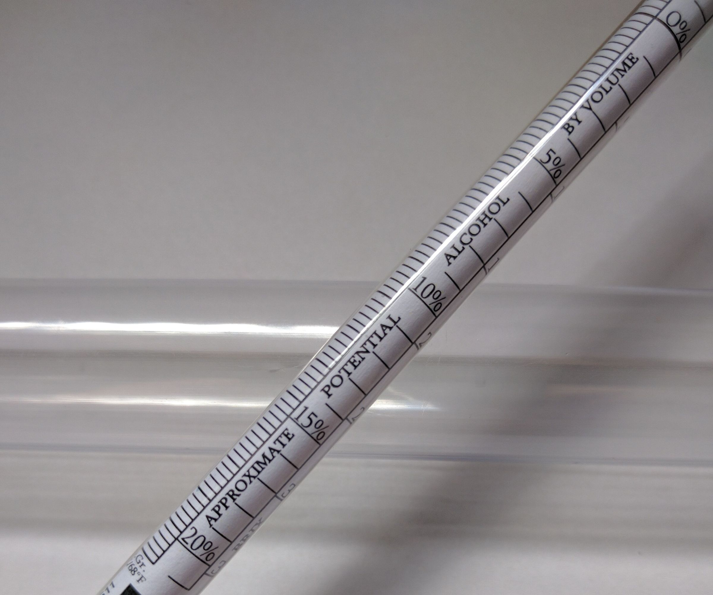 Measuring Alcohol Content With a Hydrometer